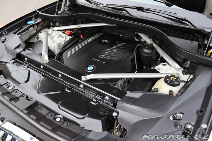 BMW X7 7místné SUV BMW X7 xDrive 2019
