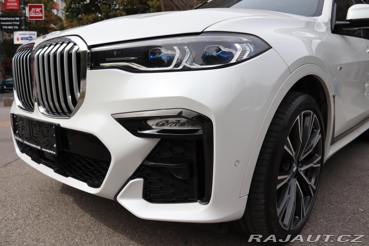 BMW X7 7místné SUV BMW X7 xDrive 2019