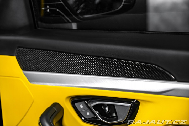 Lamborghini Urus B&O/360/PANO/KARBON/M 2019