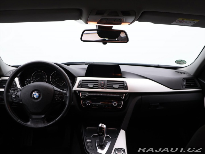 BMW 3 2,0 318da 110kW Advantage 2015