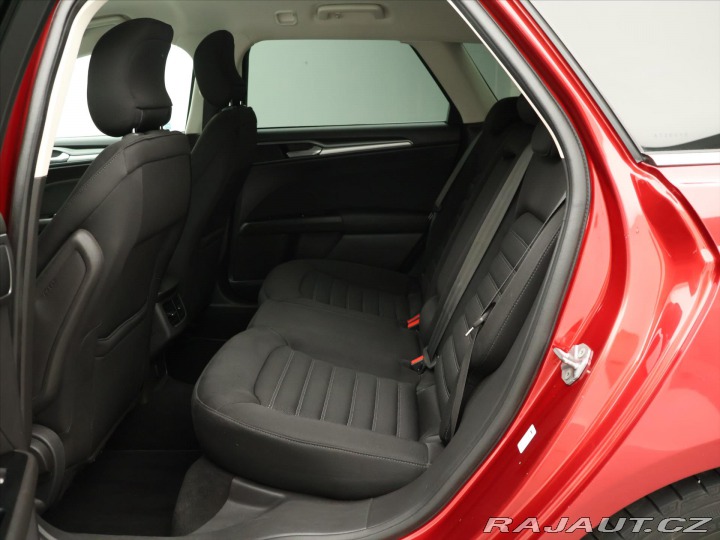 Ford Mondeo 2.0 TDCi 132kW Trend 2015
