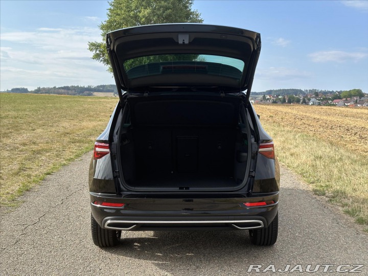 Škoda Karoq 2,0 TDI Sportline 4x4 DSG 2025