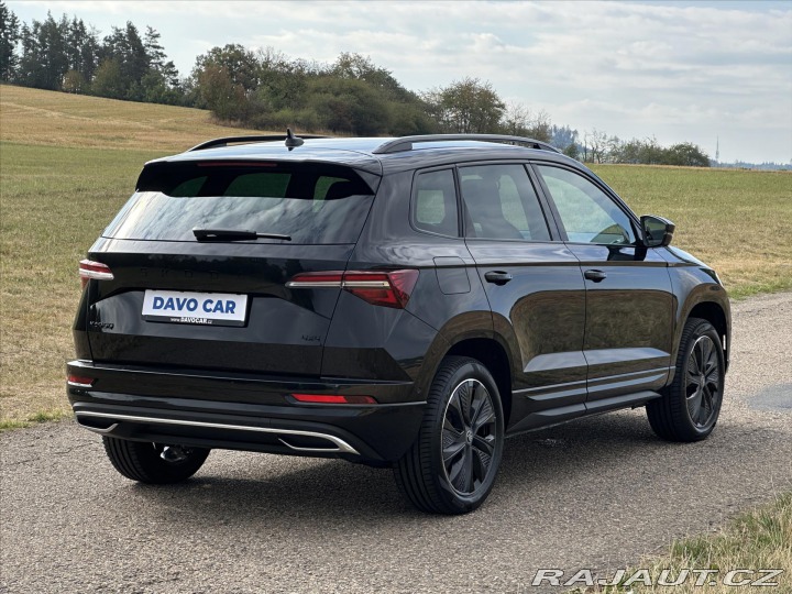 Škoda Karoq 2,0 TDI Sportline 4x4 DSG 2025