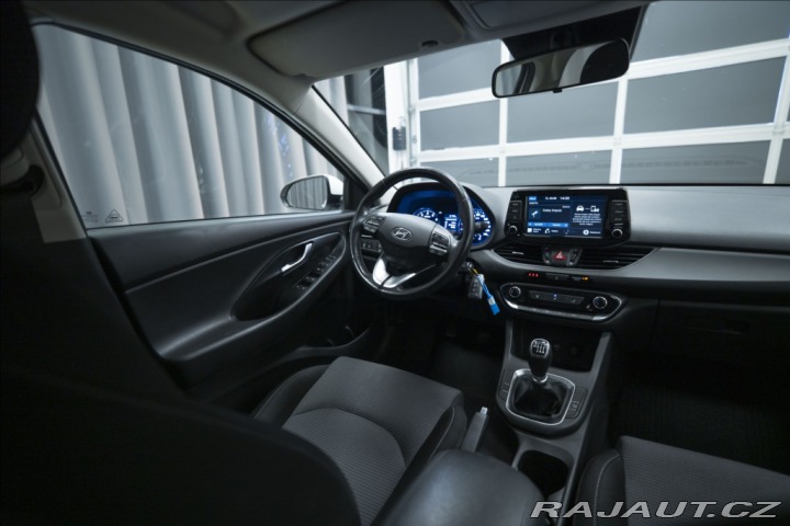 Hyundai i30 1,5 CVVT KAMERA 1. MAJITE 2021