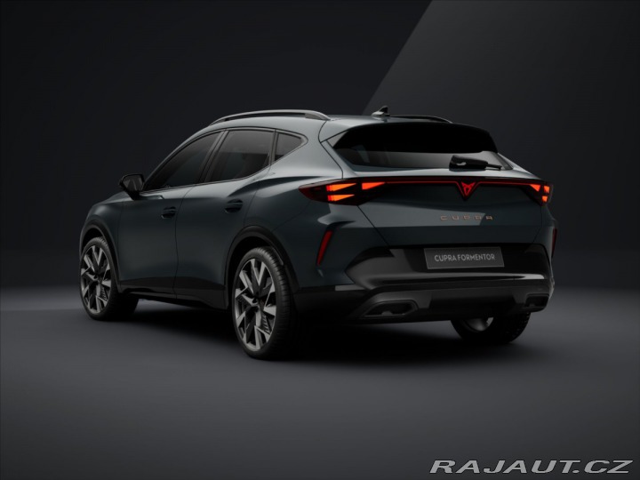 Cupra Formentor 1,5 e-TSI DSG Dynamic 2026
