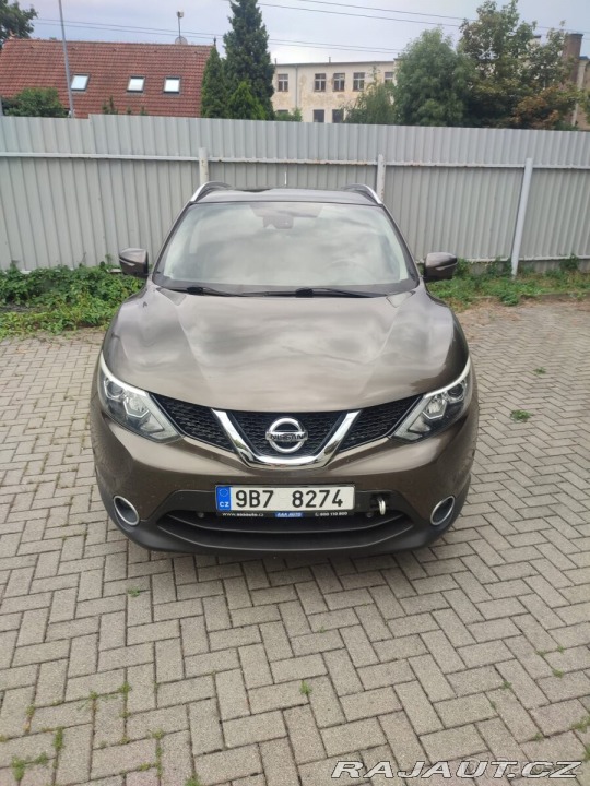 Nissan Qashqai 1,2 r.v.2014, 135tis. k 2014