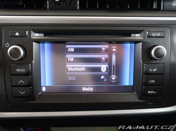 Toyota Auris 1.8Hybrid,Navigace,AT 2013