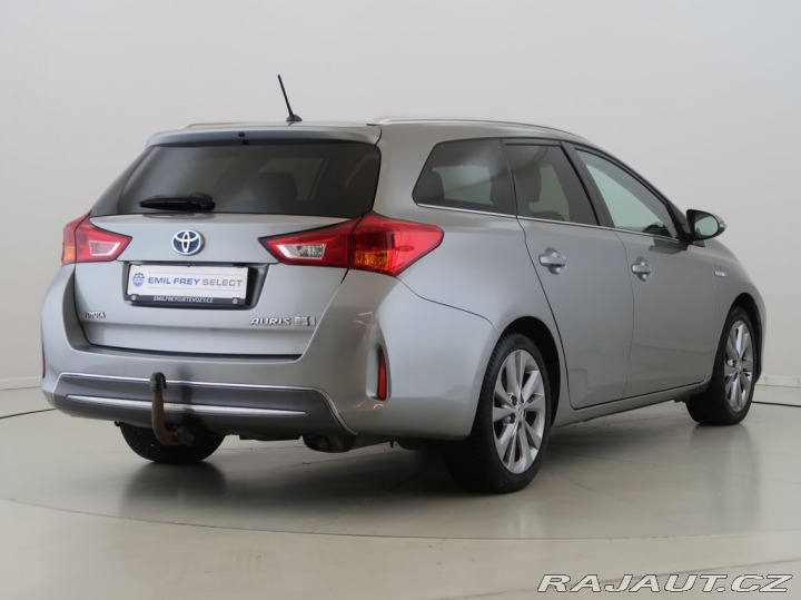Toyota Auris 1.8Hybrid,Navigace,AT 2013