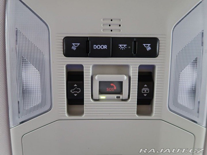 Toyota RAV4 2.5Hybri,CZ,Exekutive,4x4 2025