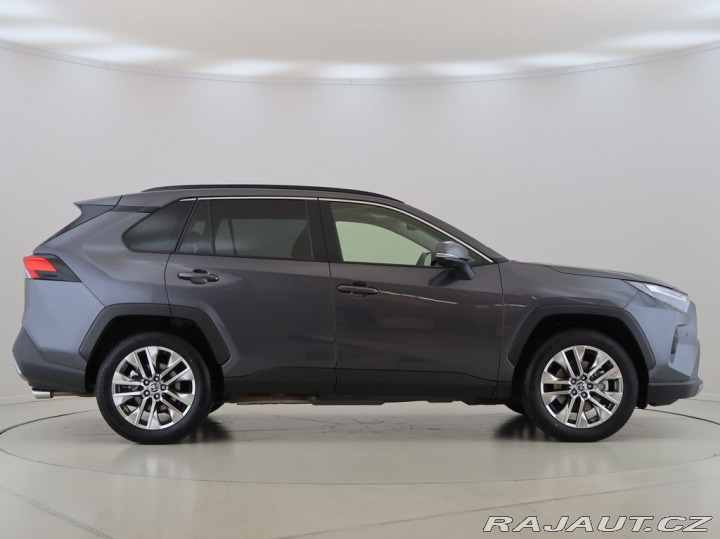 Toyota RAV4 2.5Hybri,CZ,Exekutive,4x4 2025