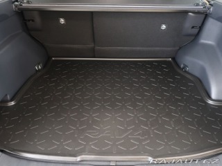 Toyota RAV4 2.5Hybri,CZ,Exekutive,4x4 2025