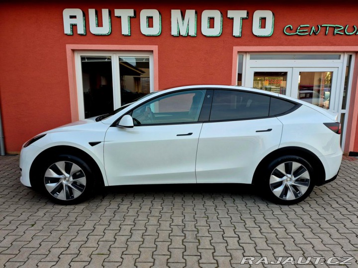 Tesla Model Y Standard plus RWD 220kW D 2023