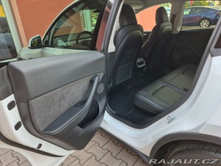 Tesla Model Y Standard plus RWD 220kW D 2023