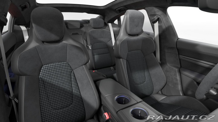 Porsche Taycan GTS 2026