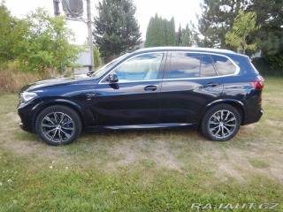 BMW X5 xDrive45e, ČR, 1. MAJ. 2021