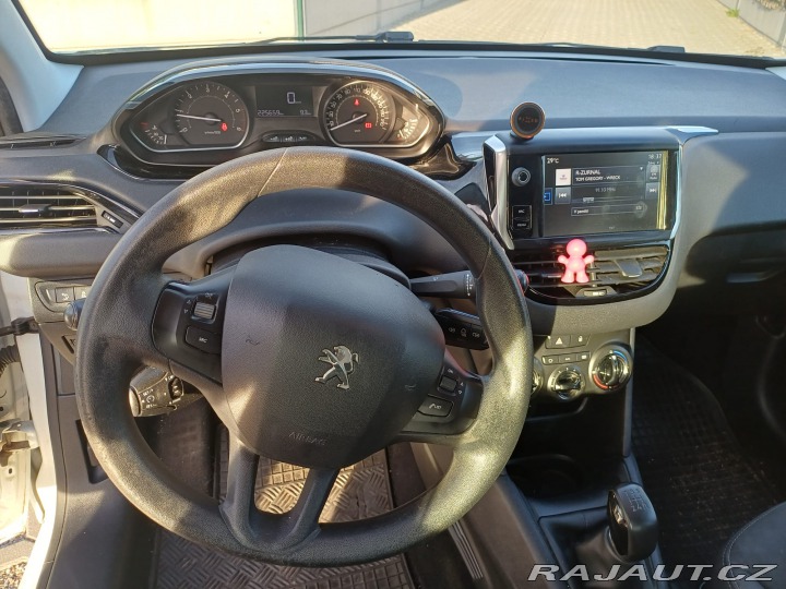 Peugeot 208 Blue HDI 1,6 2016