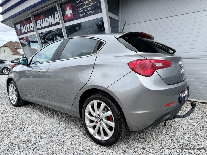 Alfa Romeo Giulietta 1,4 TB 125kW Xenony 2010