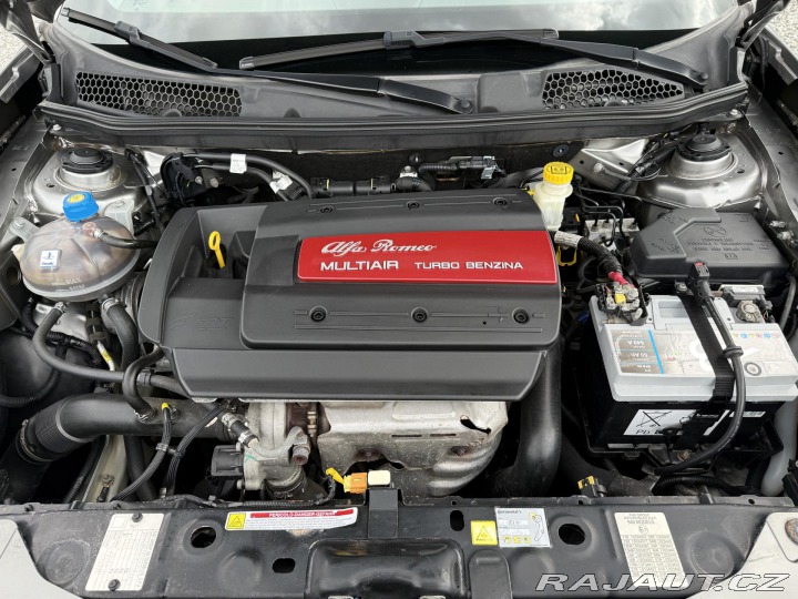 Alfa Romeo Giulietta 1,4 TB 125kW Xenony 2010