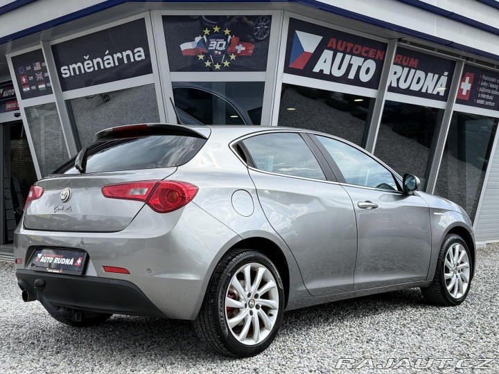 Alfa Romeo Giulietta 1,4 TB 125kW Xenony 2010