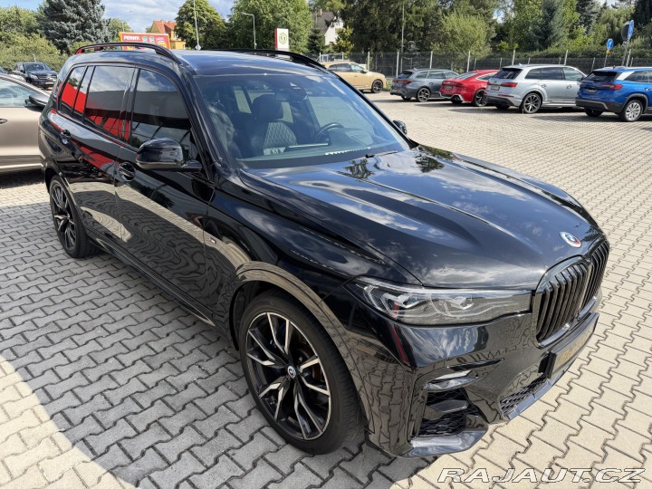 BMW X7 40XD 250kW M-PAKET R22 CZ 2022
