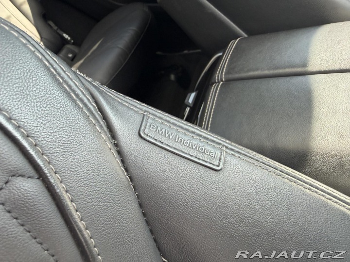 BMW X7 40XD 250kW M-PAKET R22 CZ 2022