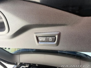BMW X7 40XD 250kW M-PAKET R22 CZ 2022