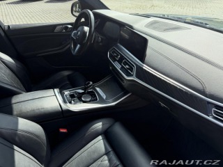 BMW X7 40XD 250kW M-PAKET R22 CZ 2022