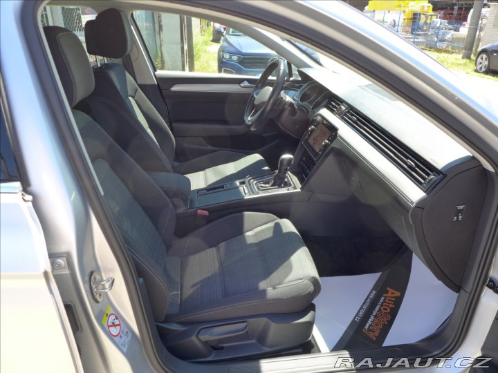 Volkswagen Passat 2,0 TDI FULL LED DPH 2021