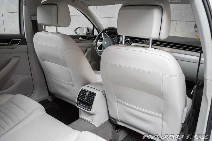 Volkswagen Passat 2.0 TDI ELEGANCE*ACC*ČR*1 2021