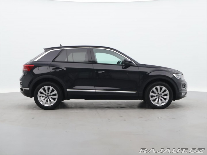 Volkswagen T-Roc 1,5 TSI 110kW DSG Sport L 2020