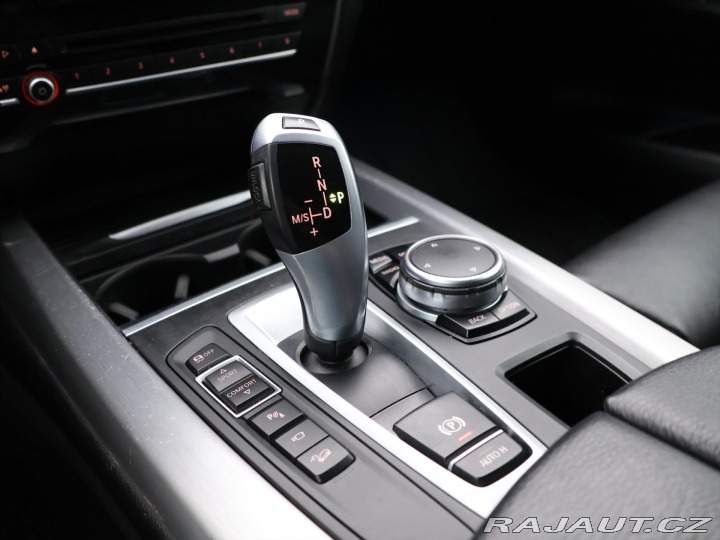 BMW X5 3,0 30d 190kW xDrive CZ 2015