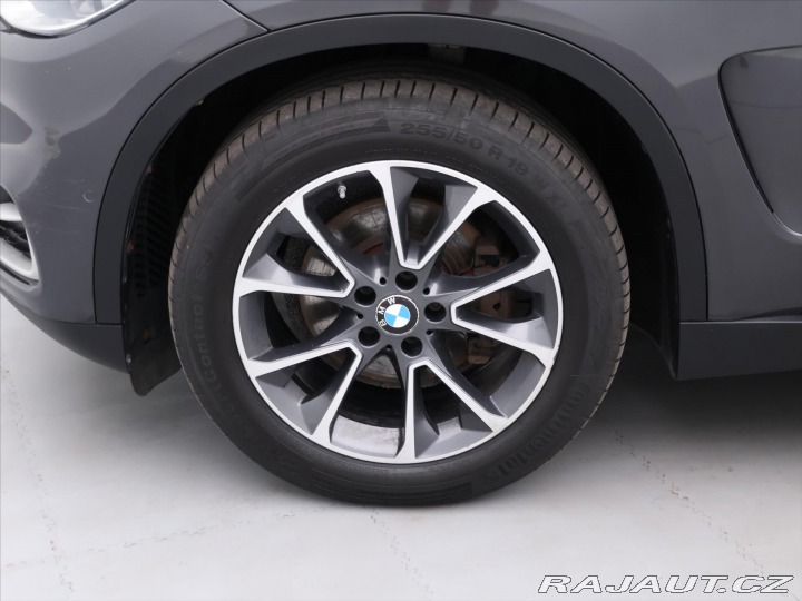 BMW X5 3,0 30d 190kW xDrive CZ 2015