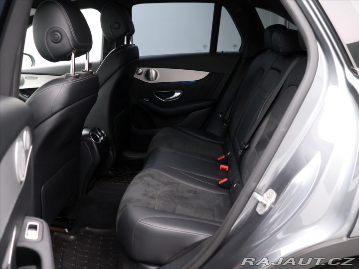 Mercedes-Benz GLC 2,0 250 4MATIC AMG LINE 2016