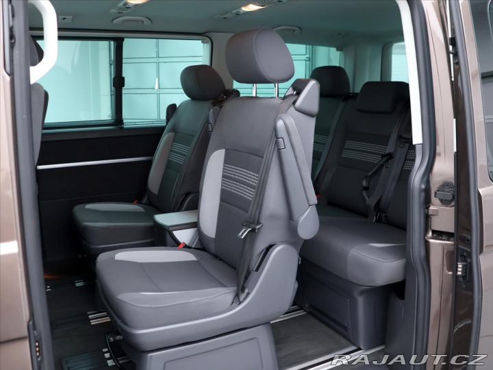 Volkswagen Multivan 2,0 TDI 4Motion DSG Comfo 2013