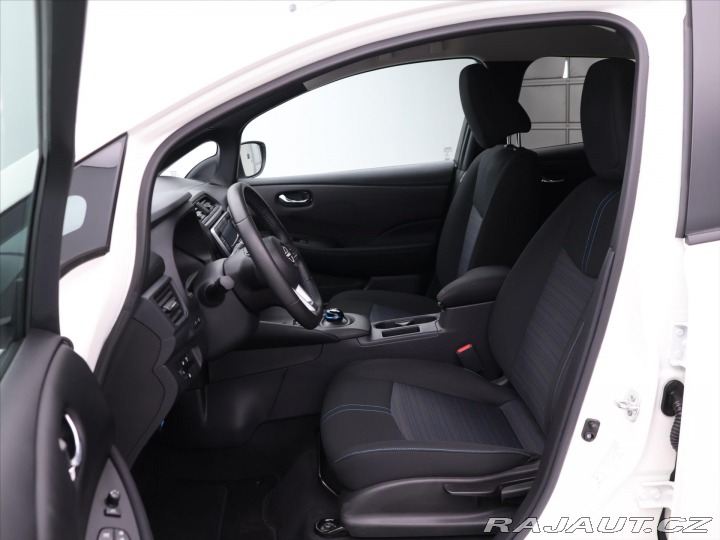 Nissan Leaf 110kW ACENTA 40kWh CZ 2024