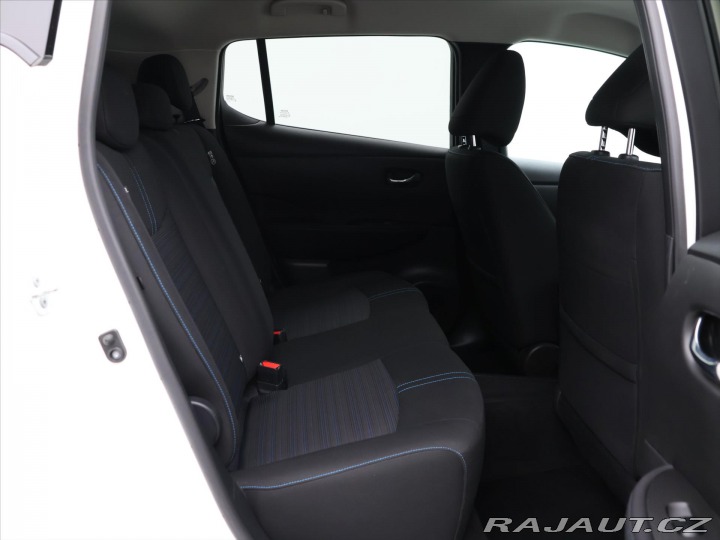Nissan Leaf 110kW ACENTA 40kWh CZ 2024