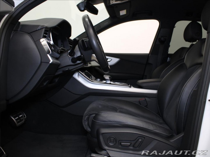 Audi Q7 3,0 50TDi S-Line 7-míst B 2022