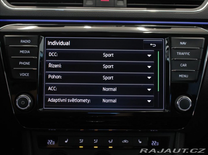 Škoda Superb 2,0 TDi 140kW Laurin & 2016