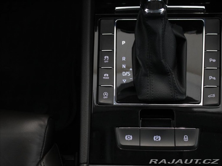 Škoda Superb 2,0 TDi 140kW Laurin & 2016