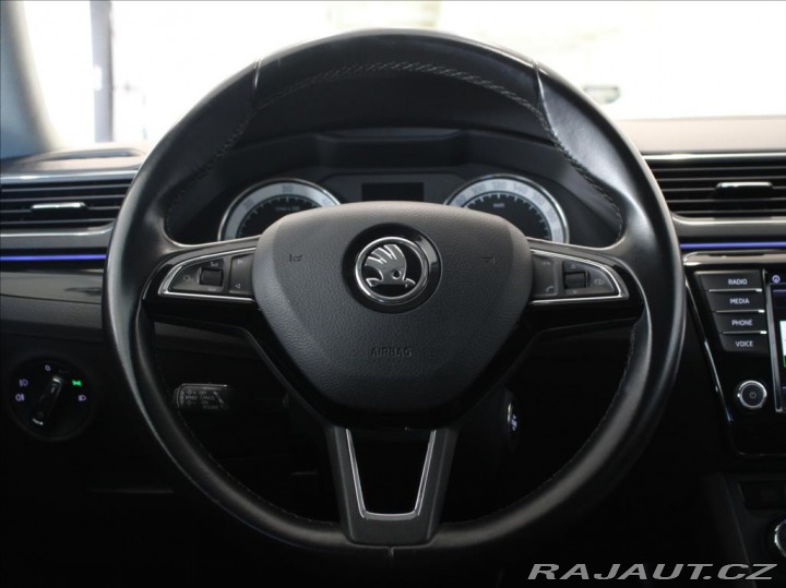Škoda Superb 2,0 TDi 140kW Laurin & 2016