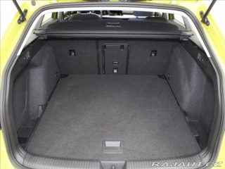 Volkswagen Golf 1,0 TSi Variant Life 53tk 2023