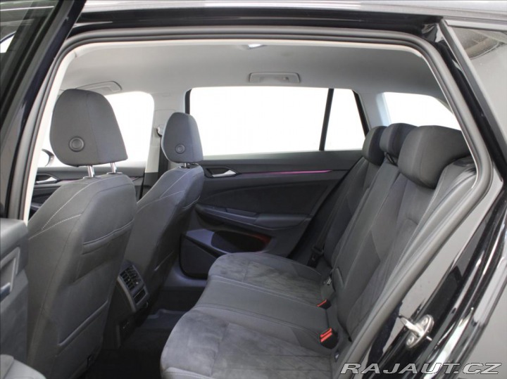 Volkswagen Golf 1,5 TSi 110kW Style Var.6 2023