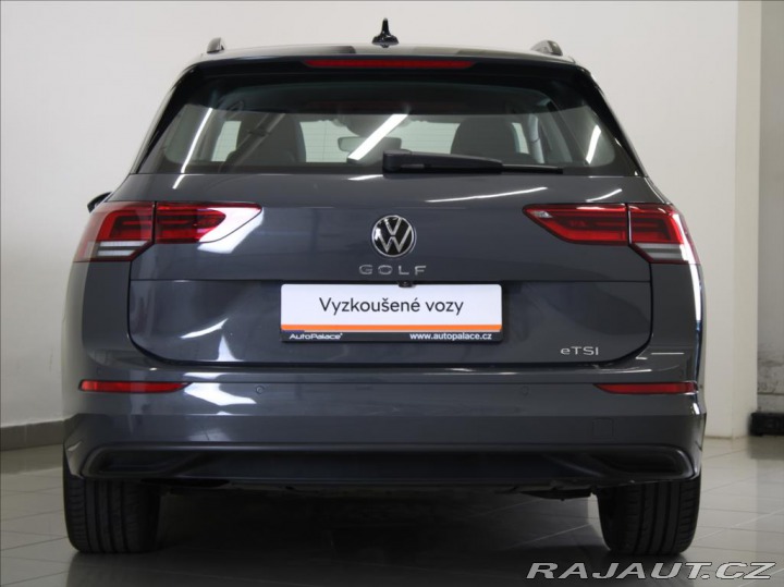 Volkswagen Golf 1,0 TSi DSG Life Var.54tk 2023