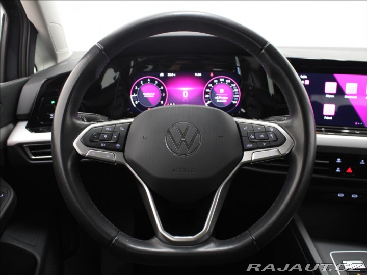 Volkswagen Golf 1,0 TSi DSG Life Var.54tk 2023