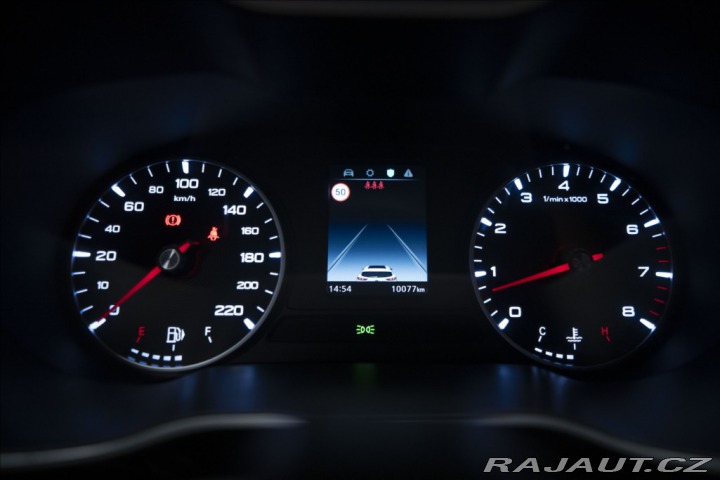 MG ZS 1,5 ESSENTIAL PLUS ZÁRUKA 2024