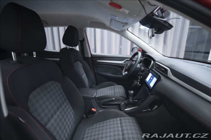 MG ZS 1,5 ESSENTIAL PLUS ZÁRUKA 2024