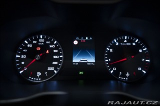 MG ZS 1,5 ESSENTIAL PLUS ZÁRUKA 2024