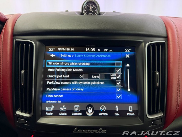 Maserati Levante V6 Q4 DIESEL, PANORAMA, V 2017