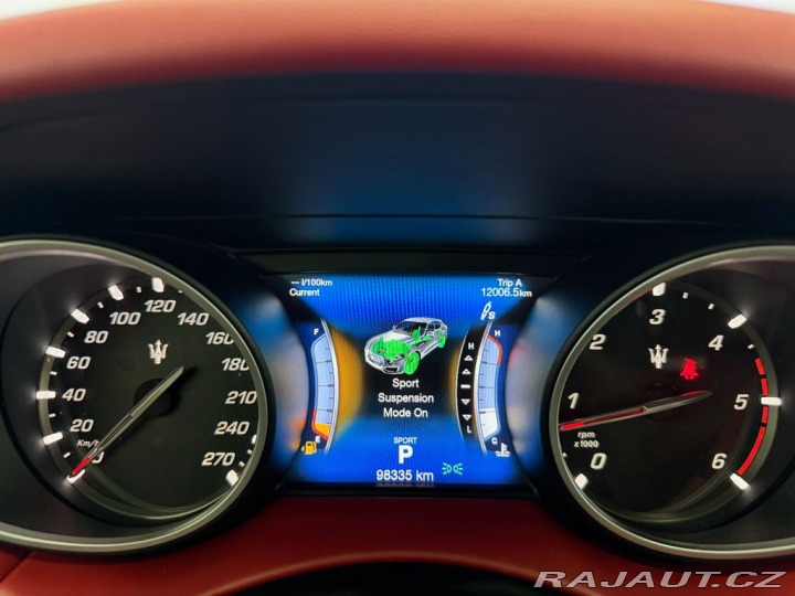 Maserati Levante V6 Q4 DIESEL, PANORAMA, V 2017
