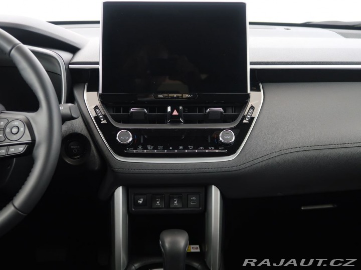 Toyota Corolla Cross 1.8Hybrid,CZ,1Maj,Comfort 2025